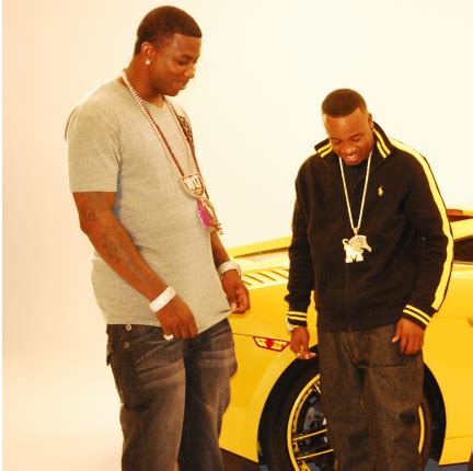 nothing retarded bout gucci but this gold rolex|Gucci Mane – Truth .